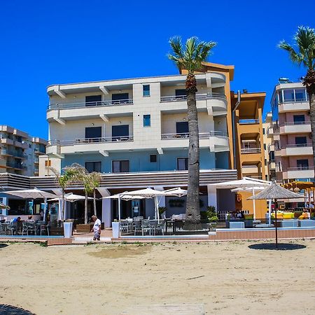 Hotel La Quercia Durrës Extérieur photo